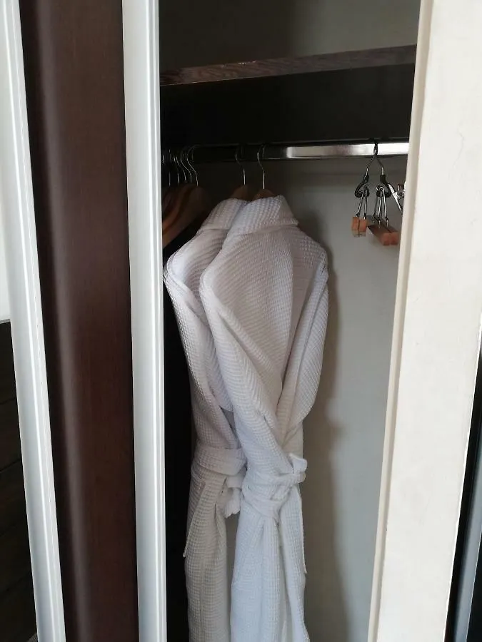 ***  Hotel Le Synaya Sanary-sur-Mer France